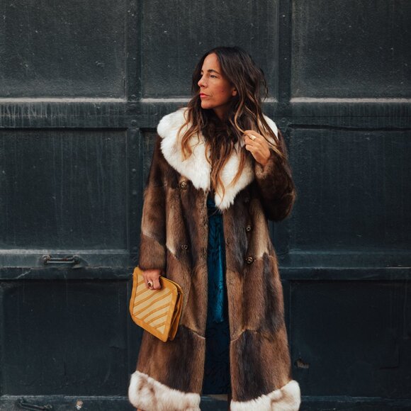 70's Vintage Fur Coat - Picture 9 of 16